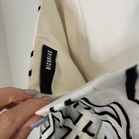 NICHOLAS Black and White Halter Sheath Midi Dress Size 0 - Picture 6 of 9